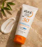کرم ضد آفتاب spf۳۰ بی رنگ حجم ۴۰ میل انواع پوست ویتابلا