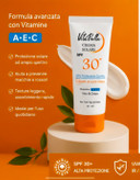 کرم ضد آفتاب spf۳۰ بی رنگ حجم ۴۰ میل انواع پوست ویتابلا
